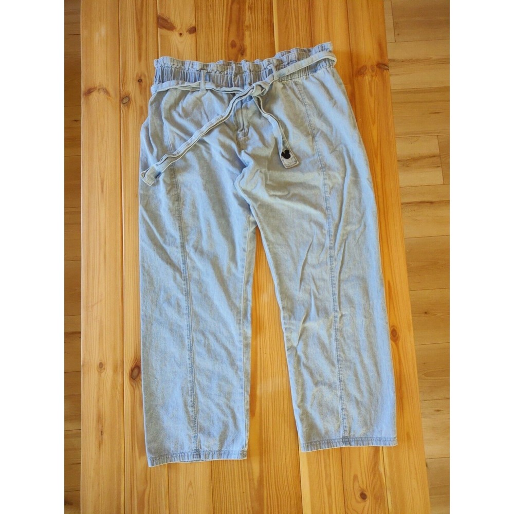 Junk Food Disney Jean Pants Embroidered Mickey Size Large L Ruffle Pants